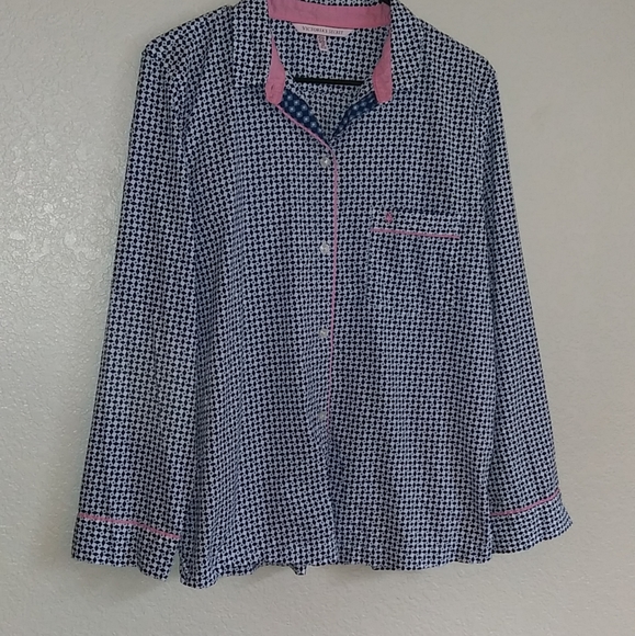 Victoria's Secret Pajama Top Long-Sleeve Button-Up - Picture 1 of 7